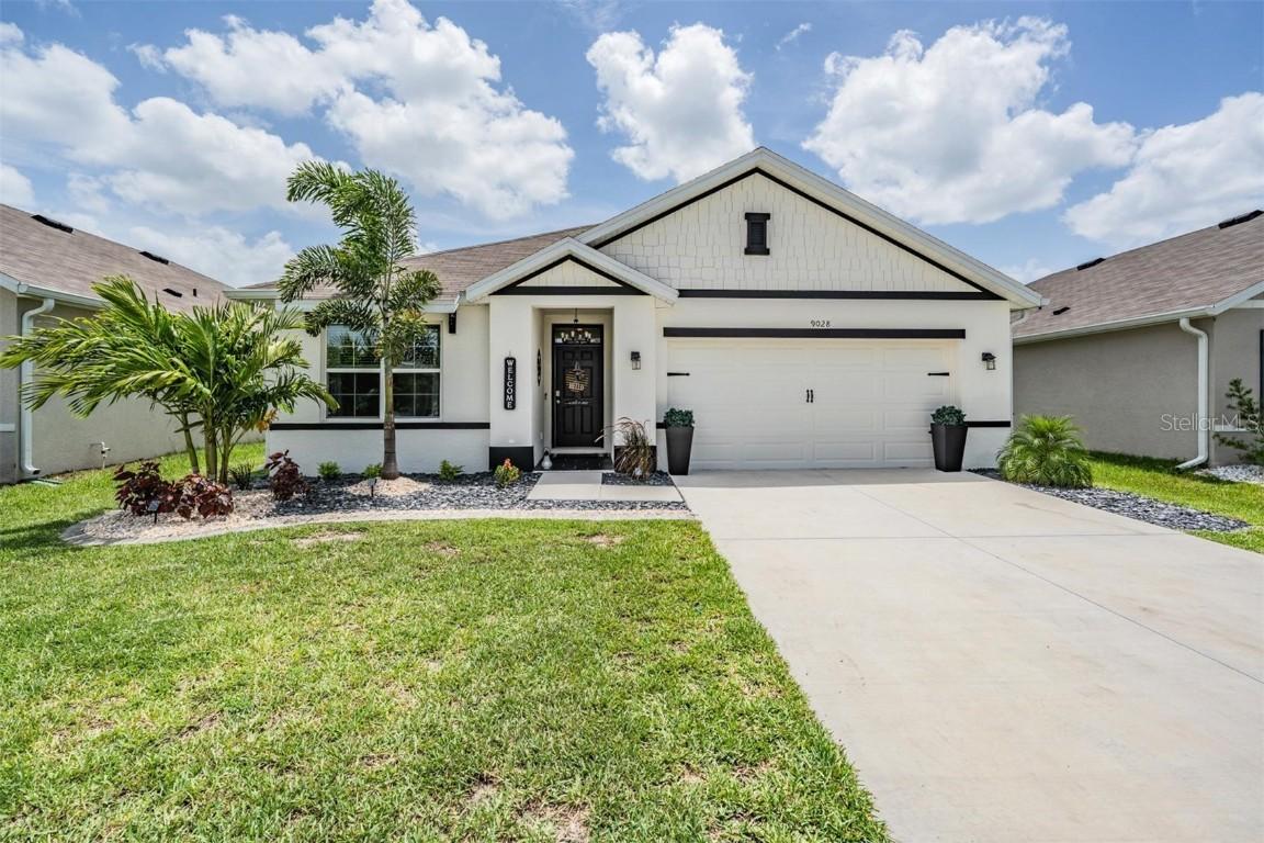 9028 Forge Breeze Loop, Wesley Chapel, FL 33545