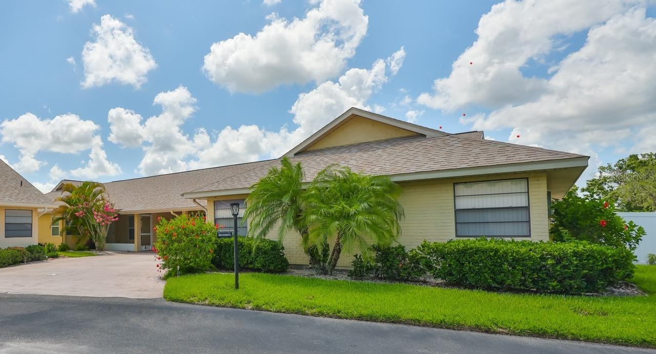 1717 Atrium Dr., Sun City Center, FL 33573