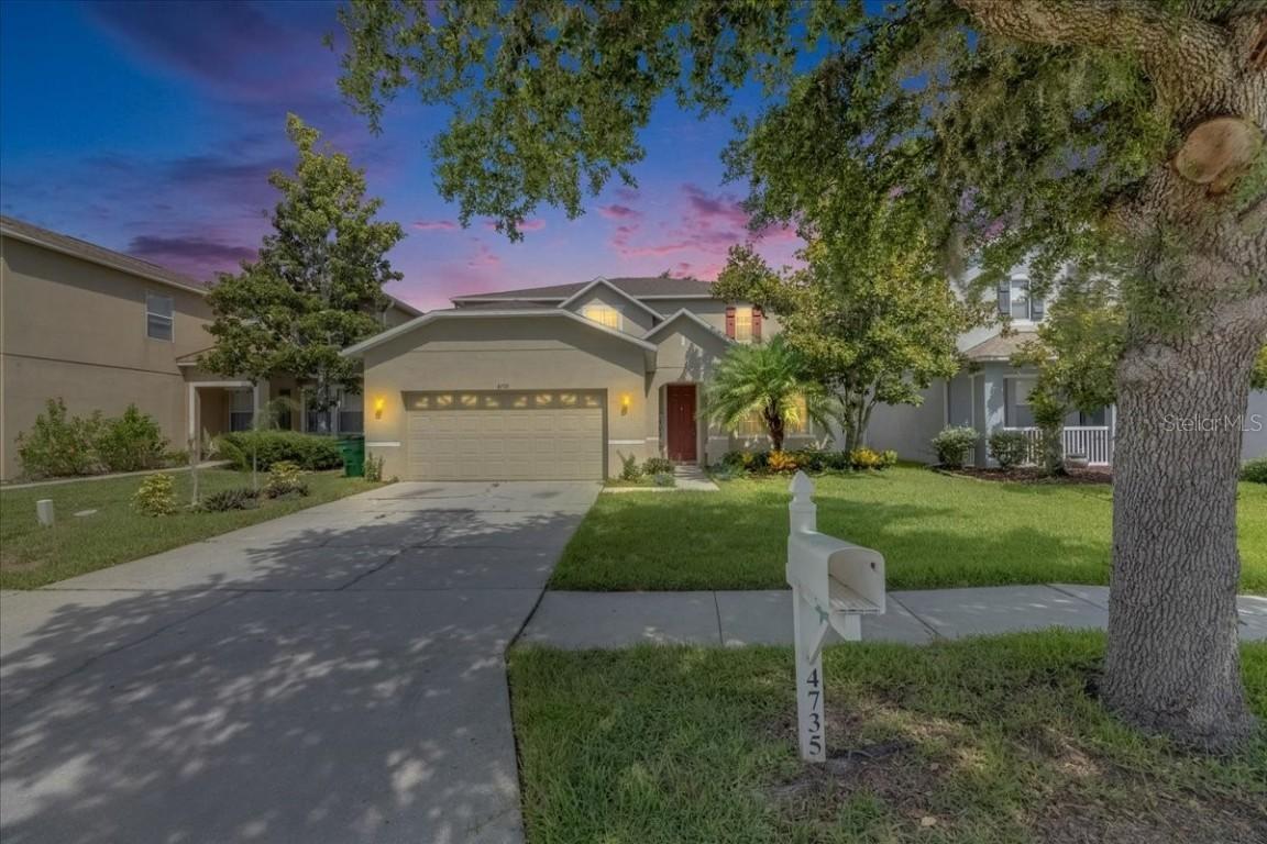 4735 Red Pine Way, Wesley Chapel, FL 33545