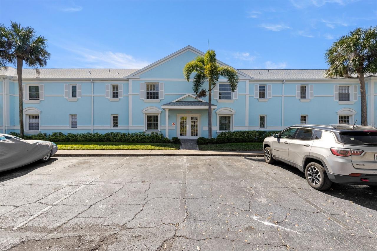 4985 Cobia Dr. #A, St Petersburg, FL 33705