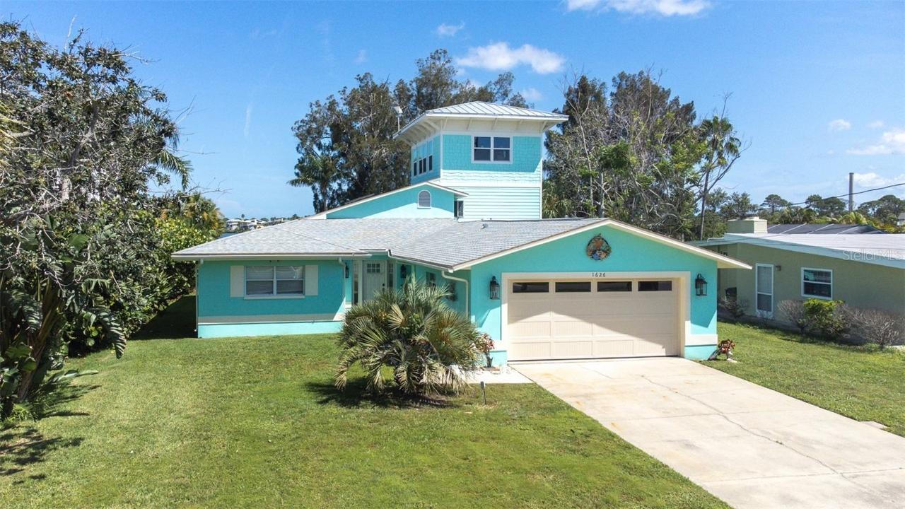 1626 Sea Breeze Dr., Tarpon Springs, FL 34689
