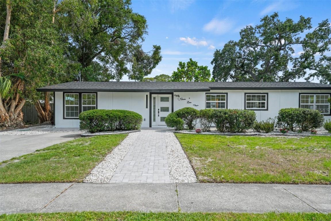 4704 W Fairview Heights, Tampa, FL 33616