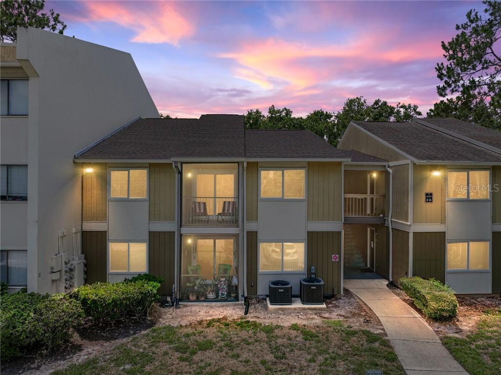 13285 Arbor Pointe Cir. #202, Tampa, FL 33617