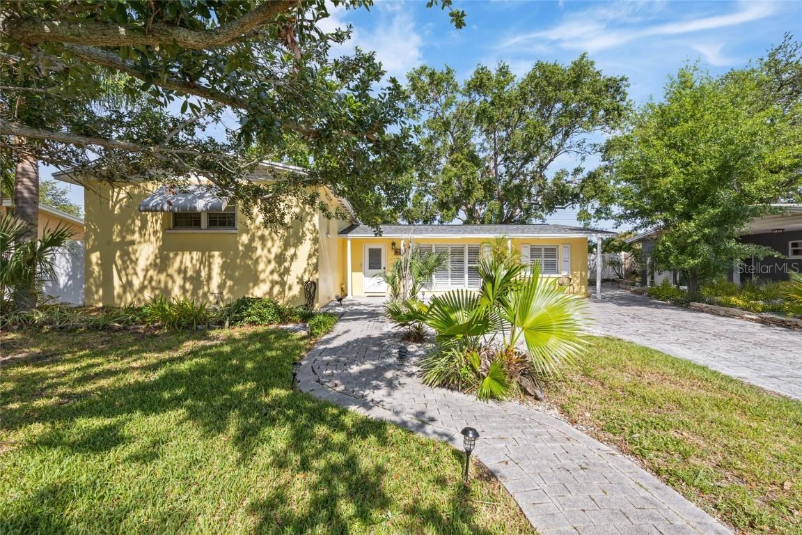 4521 S Cooper Pl., Tampa, FL 33611