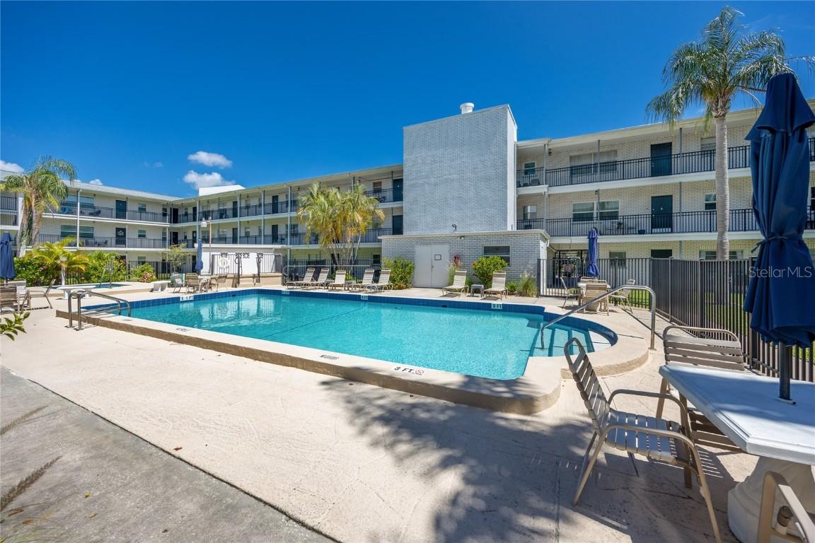 4050 4th St. #116, St Petersburg, FL 33703