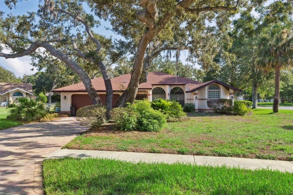 13747 Forest Ridge Ct., Hudson, FL 34667