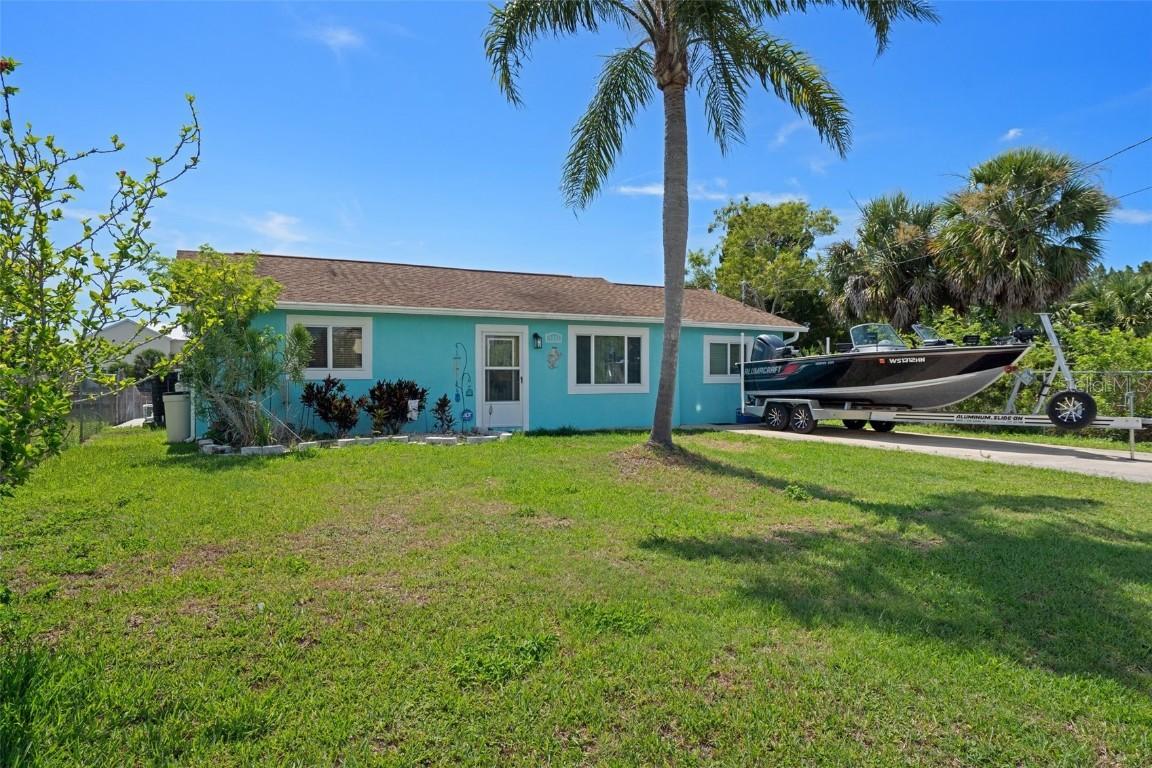 3243 Azalea Dr., Hernando Beach, FL 34607