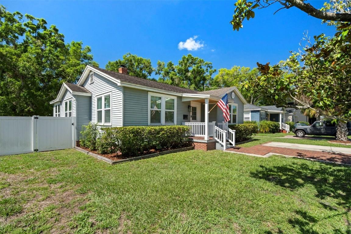 702 W Kentucky Ave., Tampa, FL 33603