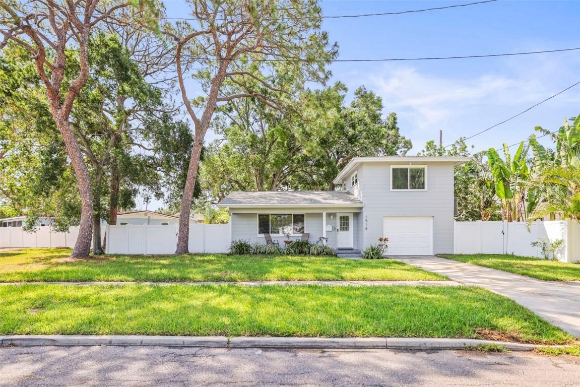 1518 Cheyenne St., St Petersburg, FL 33703