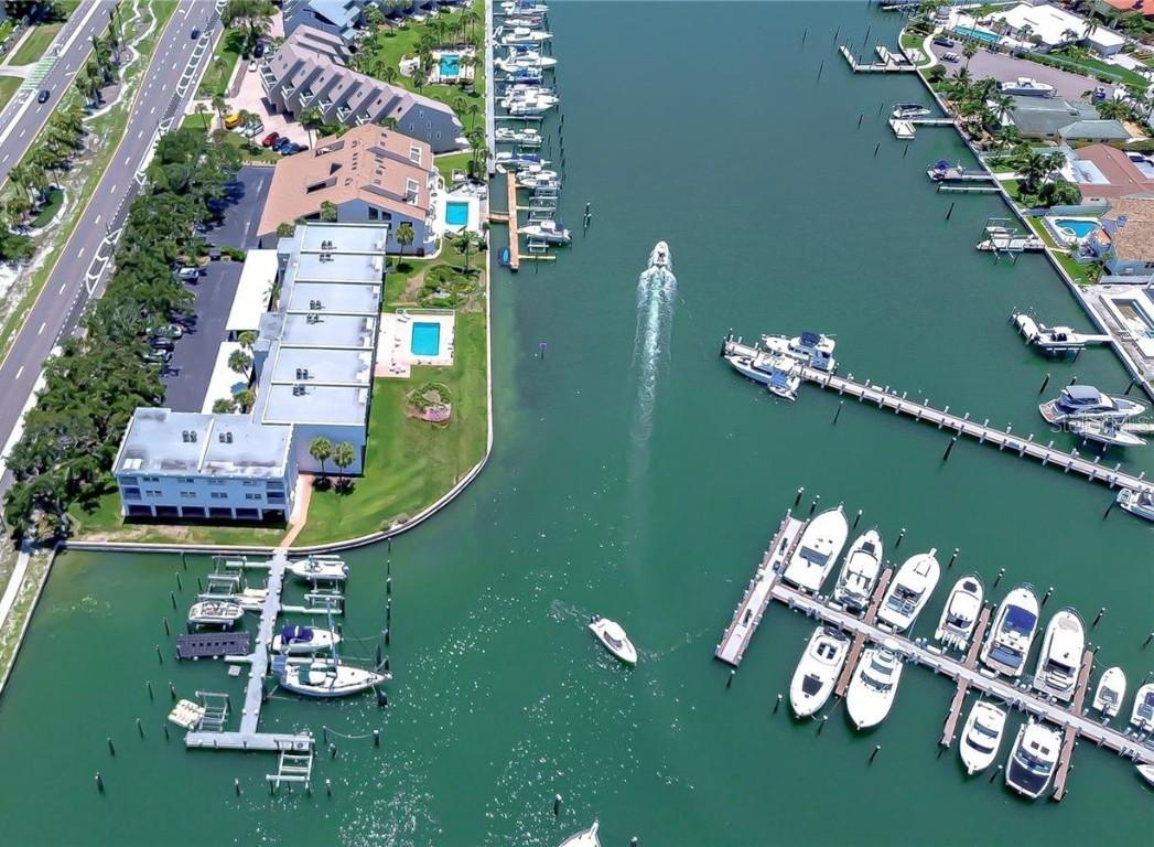 340 Pinellas Bayway #304, St Petersburg, FL 33715