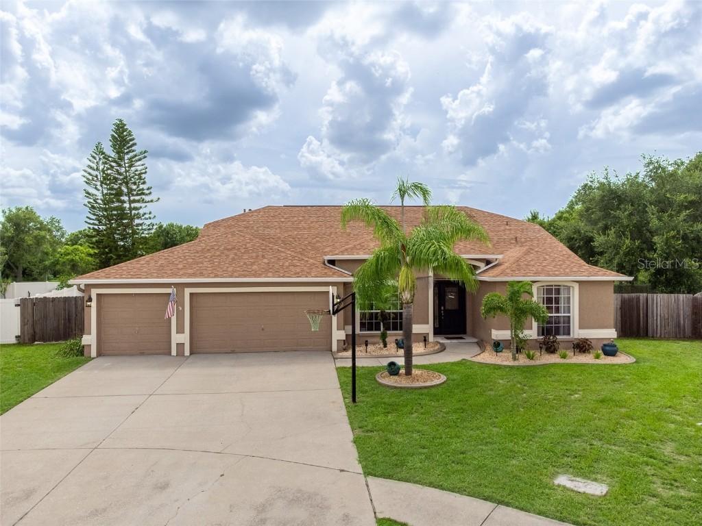9702 Mary Robin Dr., Riverview, FL 33569