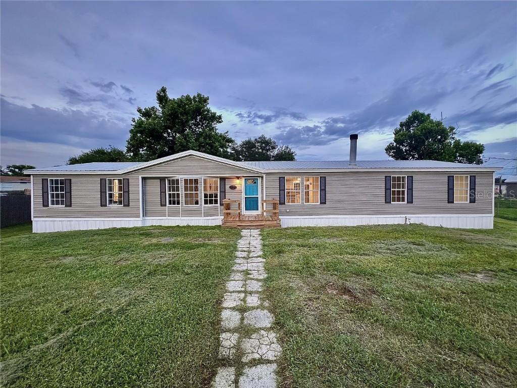 5790 Cherry Tree Dr., Lakeland, FL 33811
