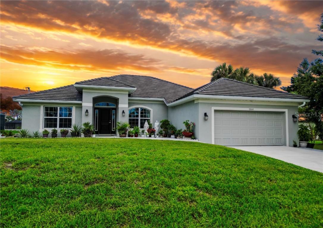 13045 Irwin Dr., Port Charlotte, FL 33953