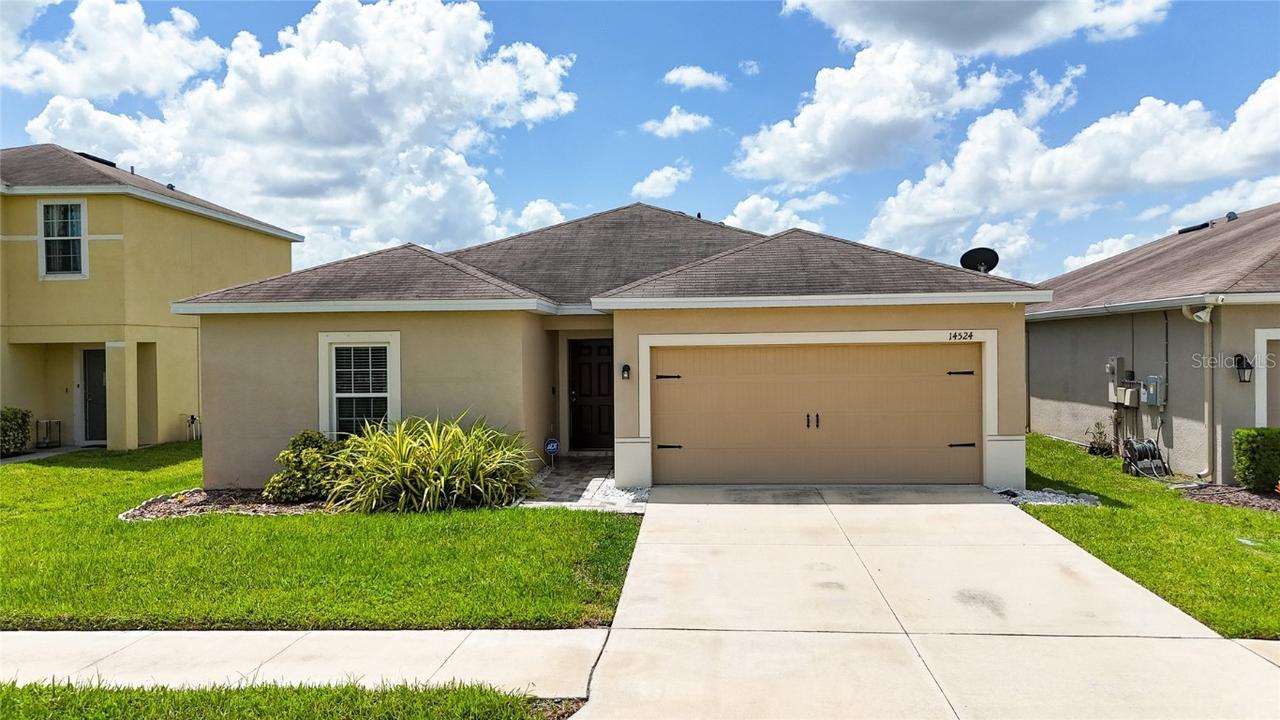 14524 Dunrobin Dr., Wimauma, FL 33598