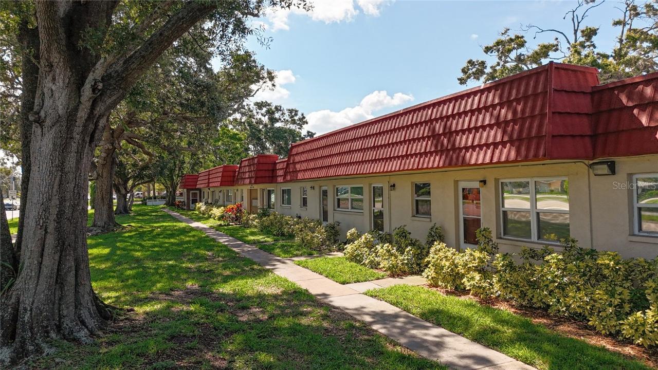 5870 38th Ave. #44, St Petersburg, FL 33710