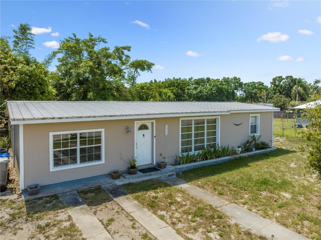 1934 2nd Ave., Vero Beach, FL 32962