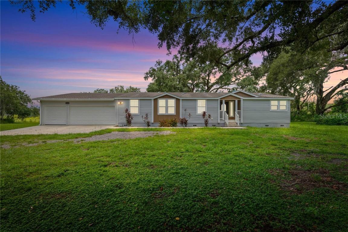 6728 Sutton Oaks Ln., Zephyrhills, FL 33541