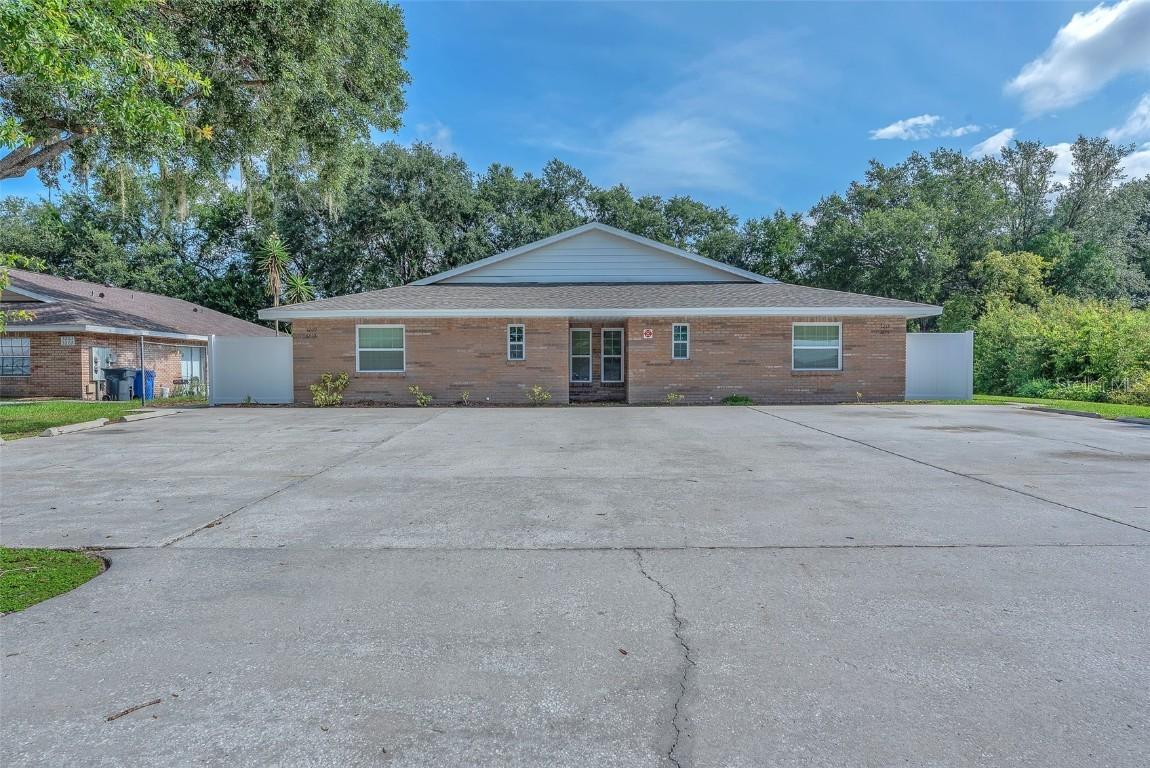 3209 Bloomingdale Villas Ct., Brandon, FL 33511