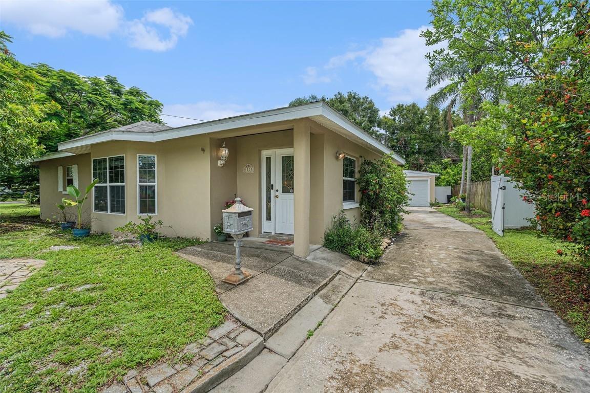 1533 Suffolk St., St Petersburg, FL 33710