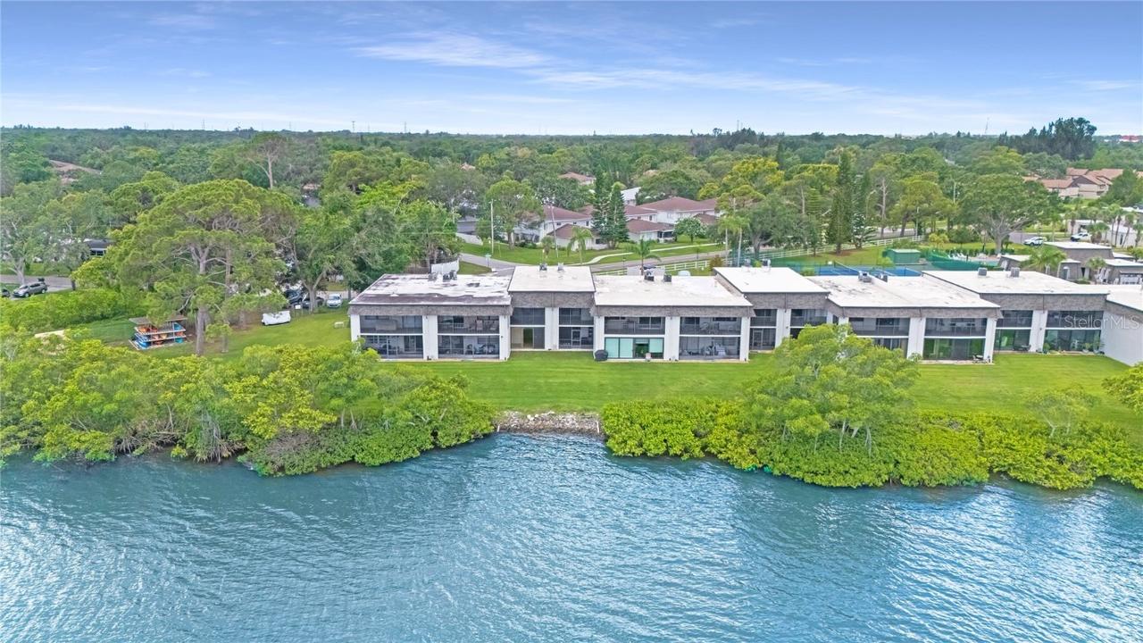 2980 Haines Bayshore Rd. #105, Clearwater, FL 33760