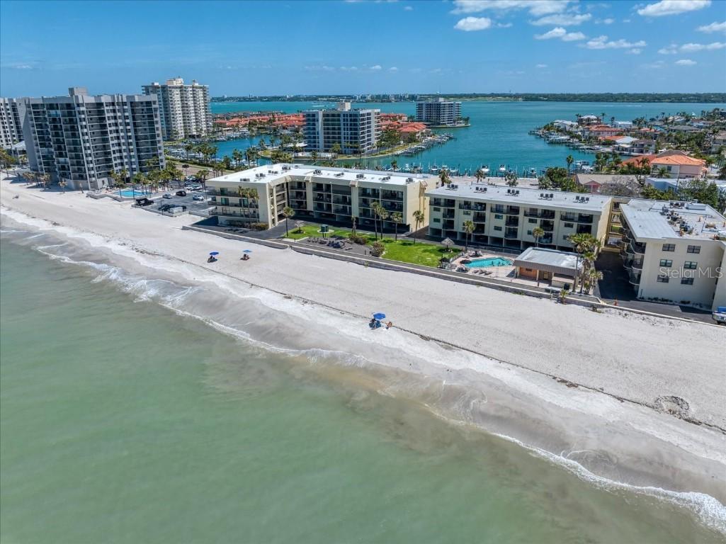 3500 Gulf Blvd. #310, Belleair Beach, FL 33786
