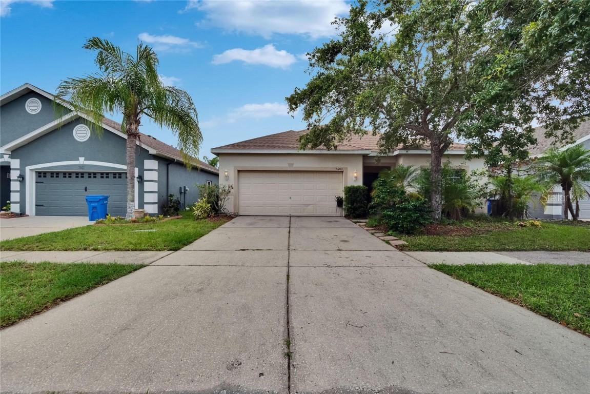7603 Wood Violet Dr., Gibsonton, FL 33534
