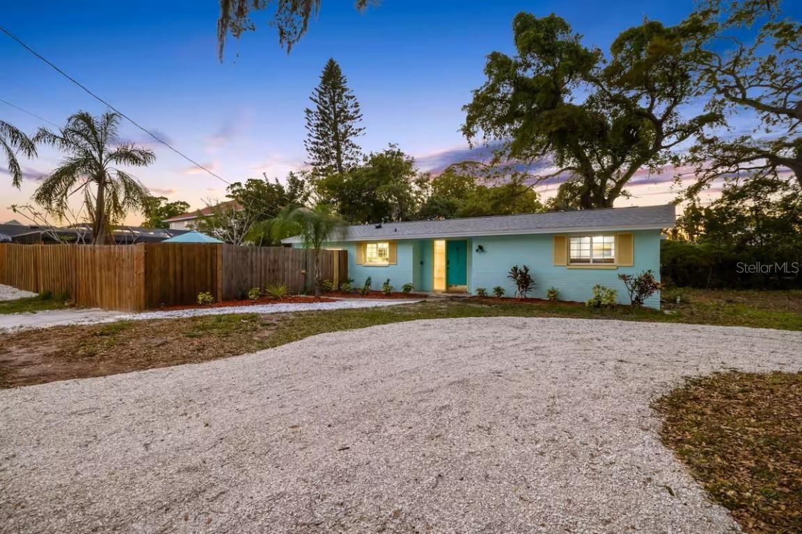 201 South St., Palm Harbor, FL 34683