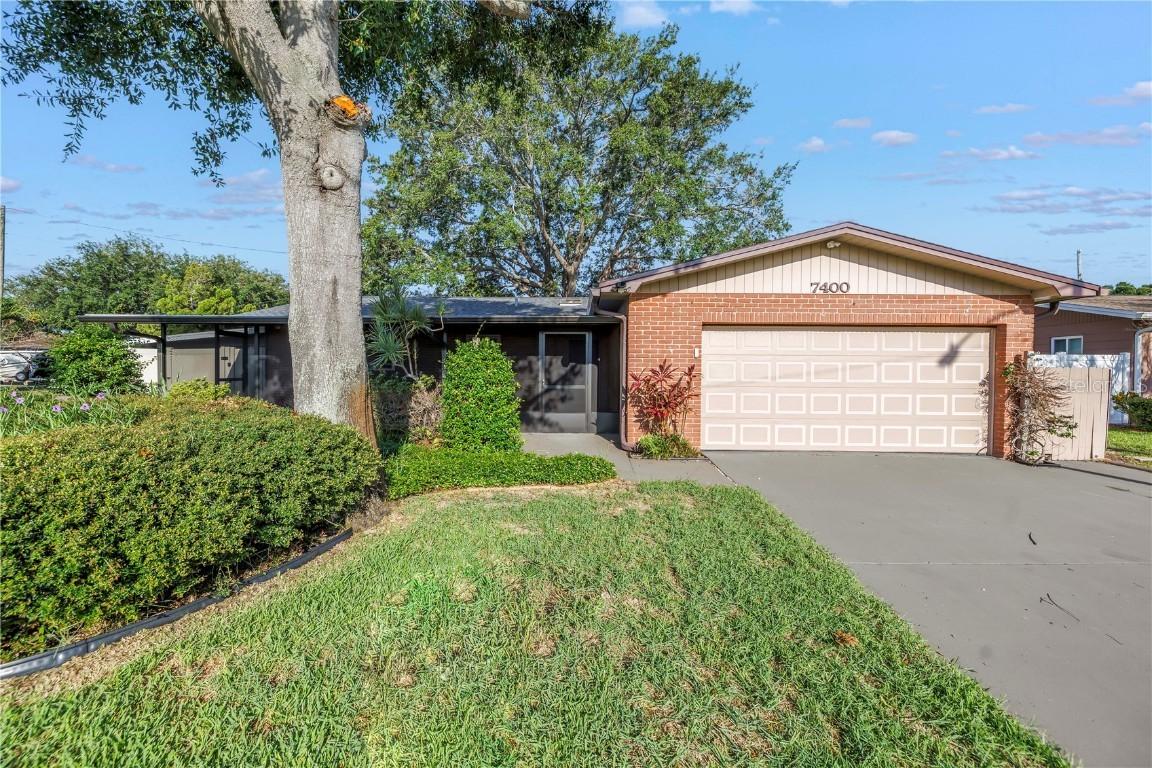 7400 Locust St., St Petersburg, FL 33702