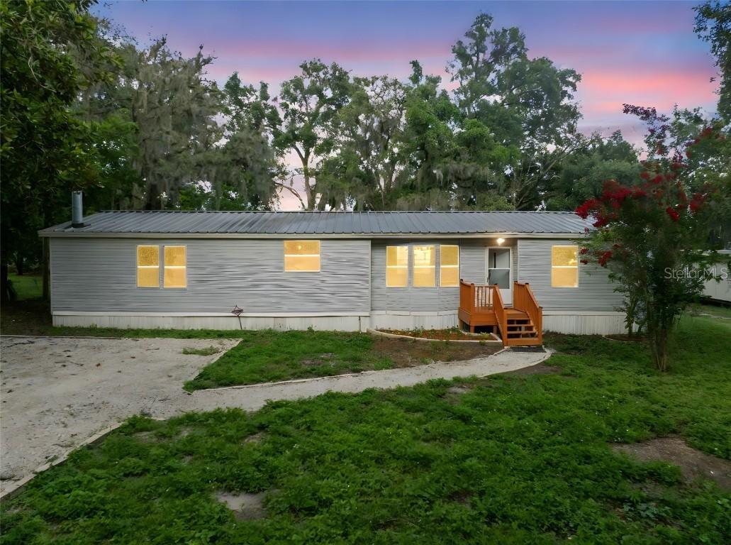 6129 Black Dairy Rd., Seffner, FL 33584