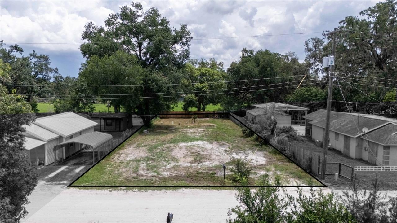 37325 Rose Ave., Dade City, FL 33523