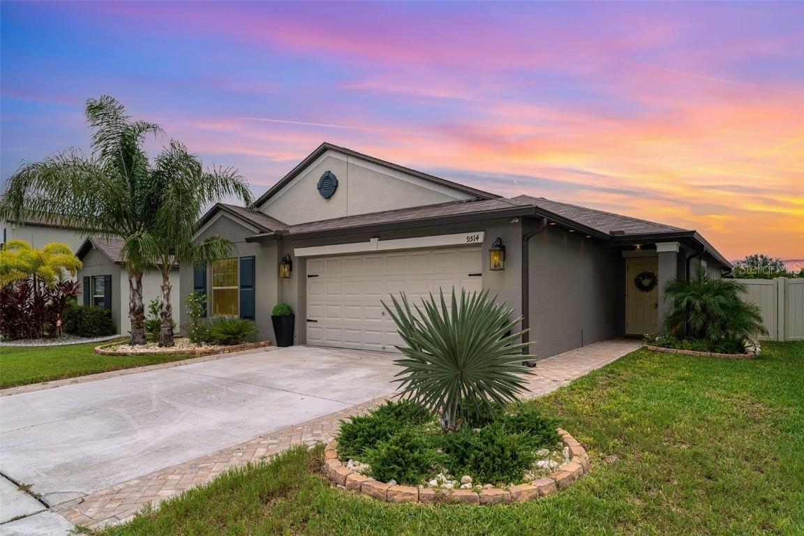 9514 Channing Hill Dr., Sun City Center, FL 33573