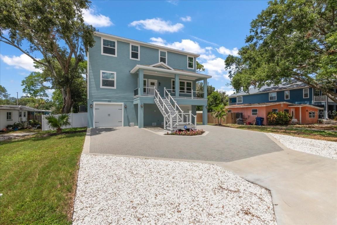 132 Pennsylvania Ave., Palm Harbor, FL 34683