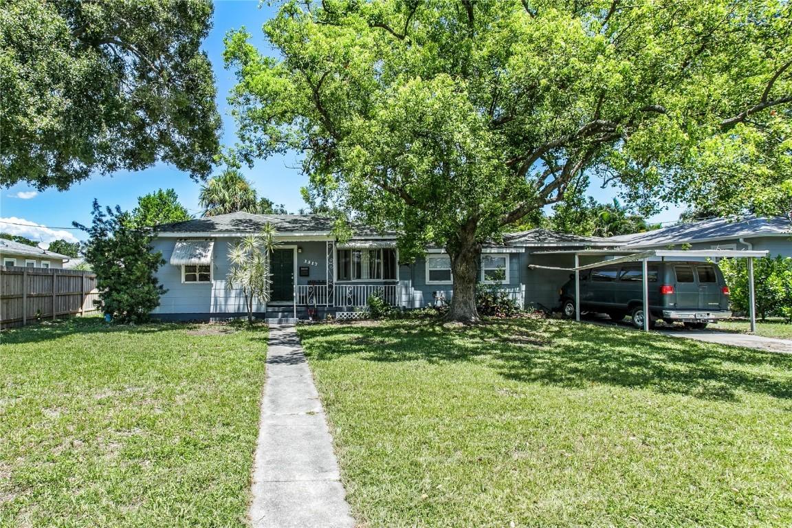 3317 15th St., St Petersburg, FL 33704
