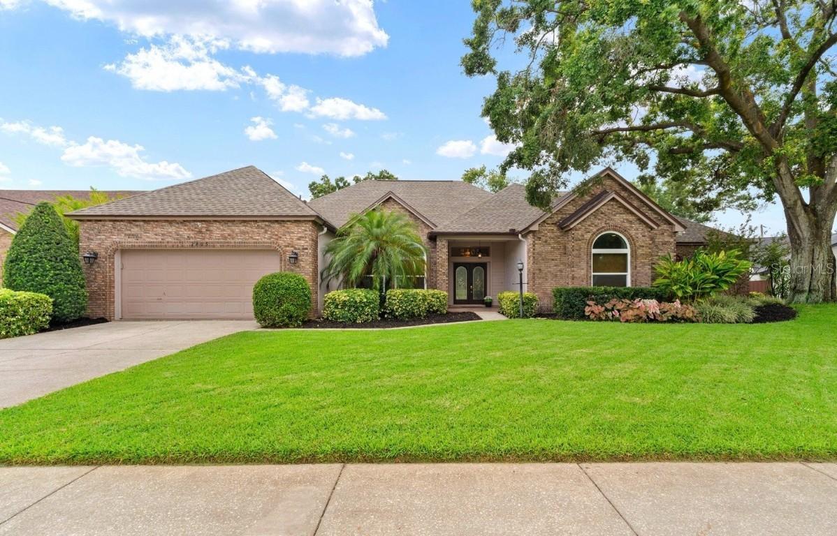 2405 Natures Ct., Valrico, FL 33596
