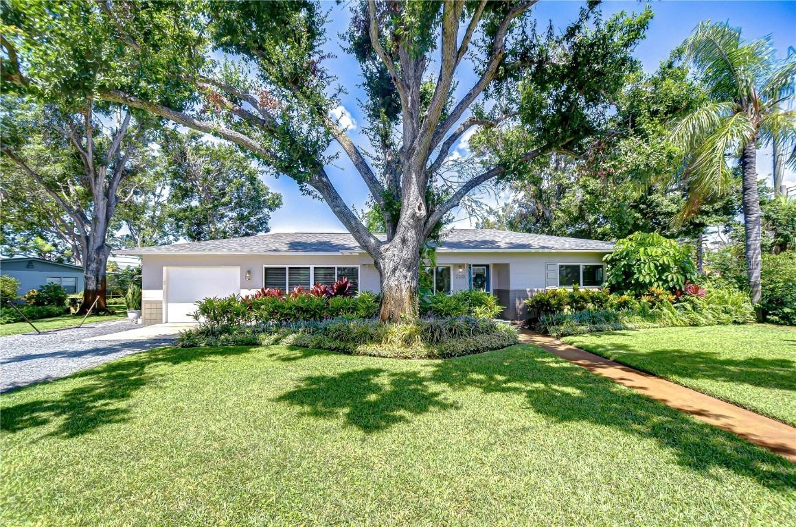 2201 Horan Way, Gulfport, FL 33707