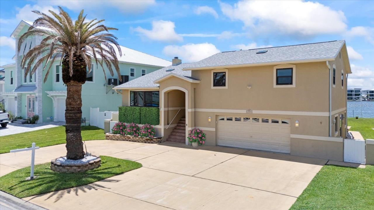 17025 Dolphin Dr., North Redington Beach, FL 33708