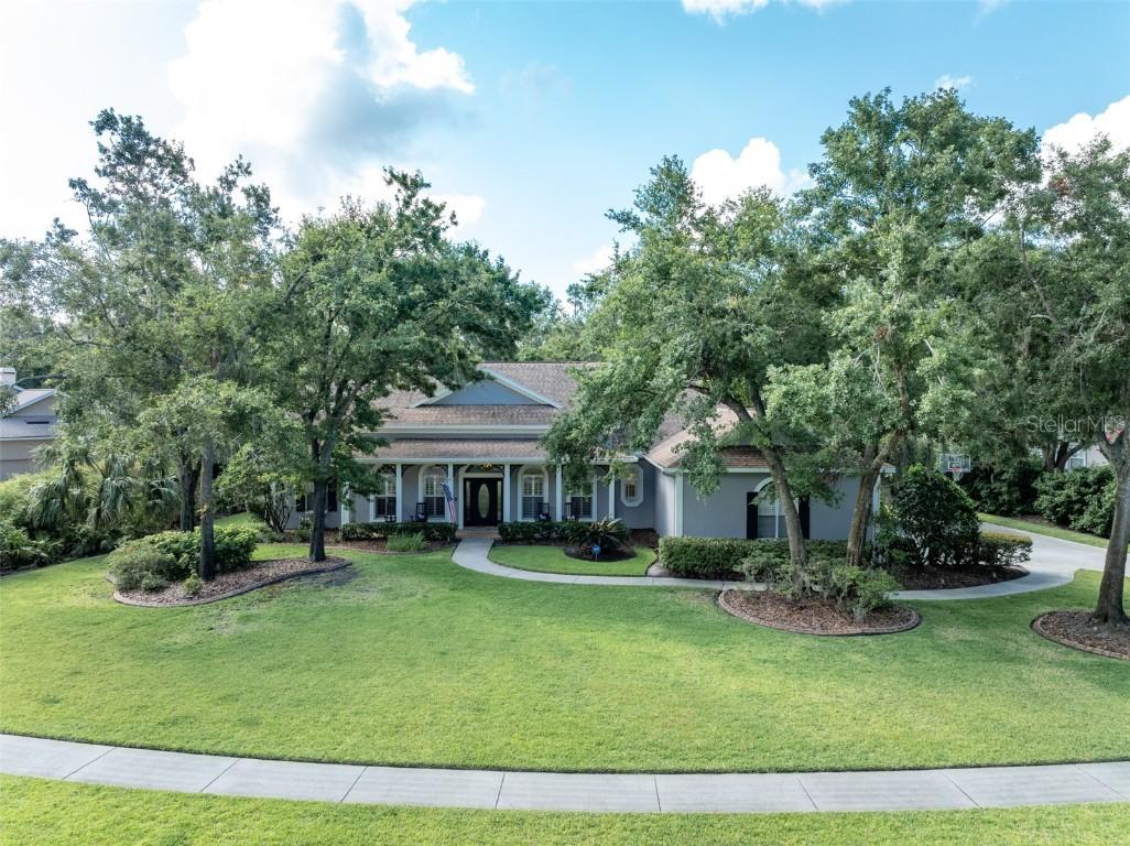 5927 Flatwoods Manor Cir., Lithia, FL 33547