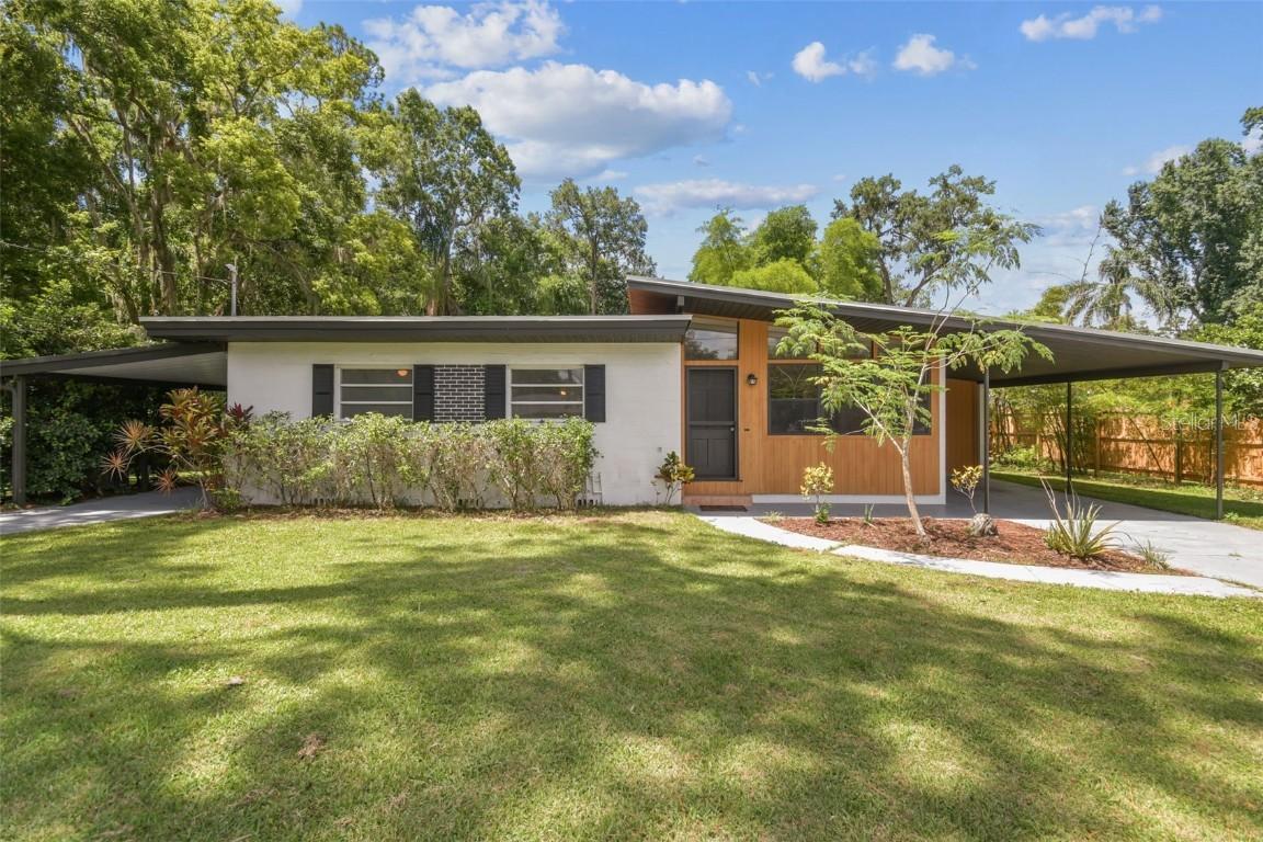 1402 E Mimosa Dr., Plant City, FL 33563
