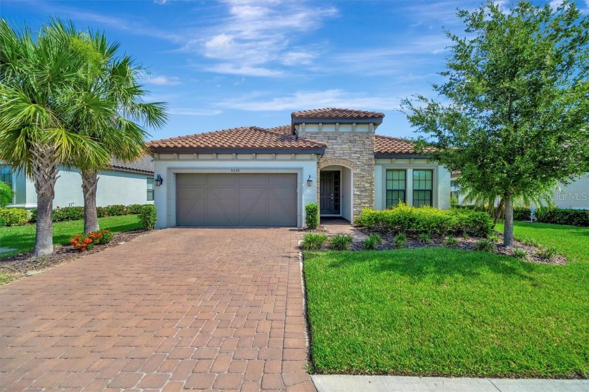 5320 Morey Farms Loop, Palmetto, FL 34221
