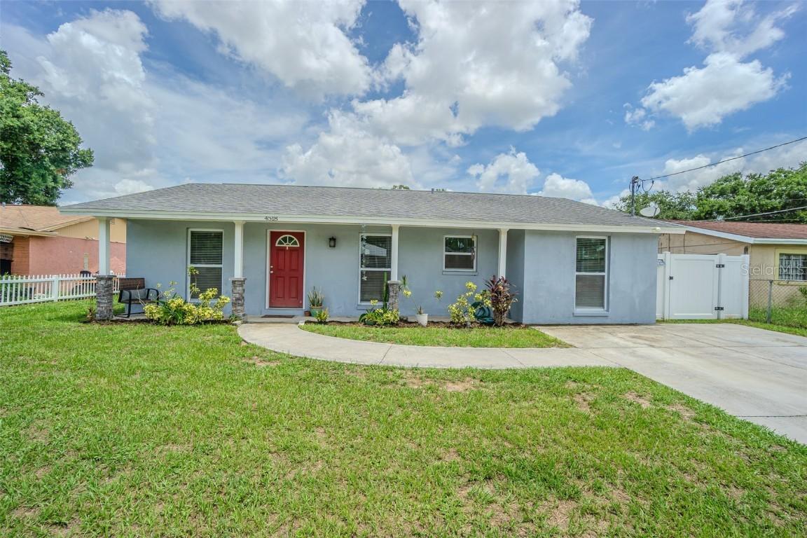 4518 Ashmore Dr., Tampa, FL 33610