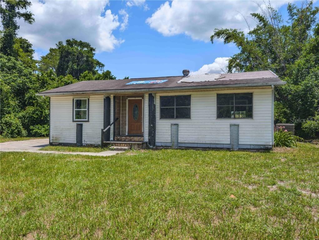 12704 Lacey Dr., New Port Richey, FL 34654