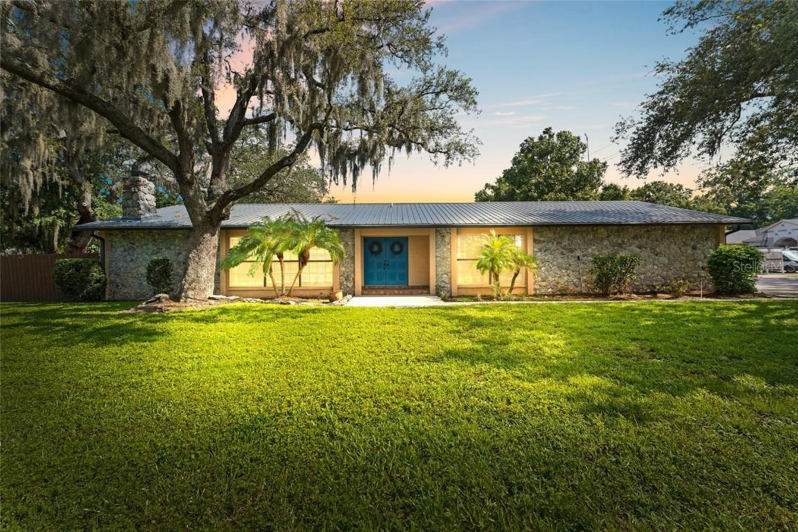 3011 Lake Ellen Dr., Tampa, FL 33618