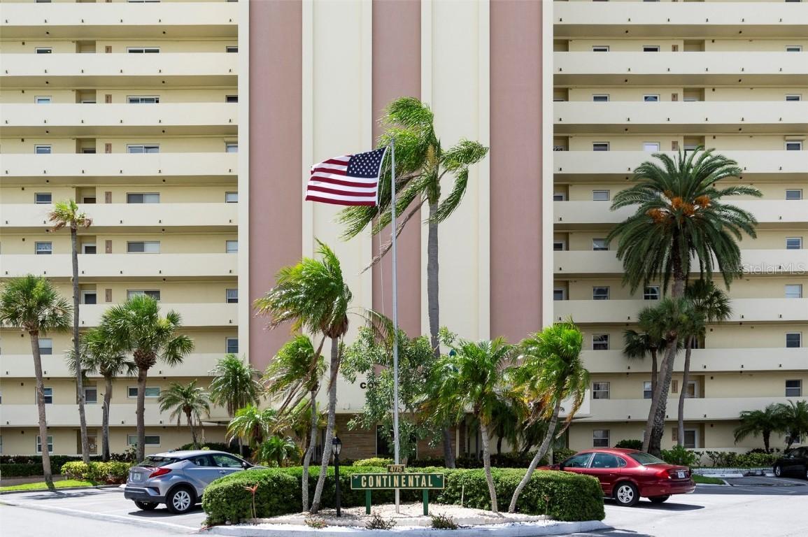 4775 Cove Cir. #803, St Petersburg, FL 33708