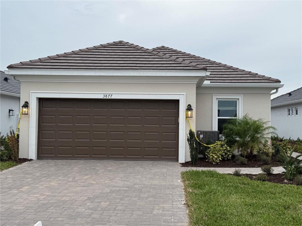 3877 Consolare Ct., Wesley Chapel, FL 33543