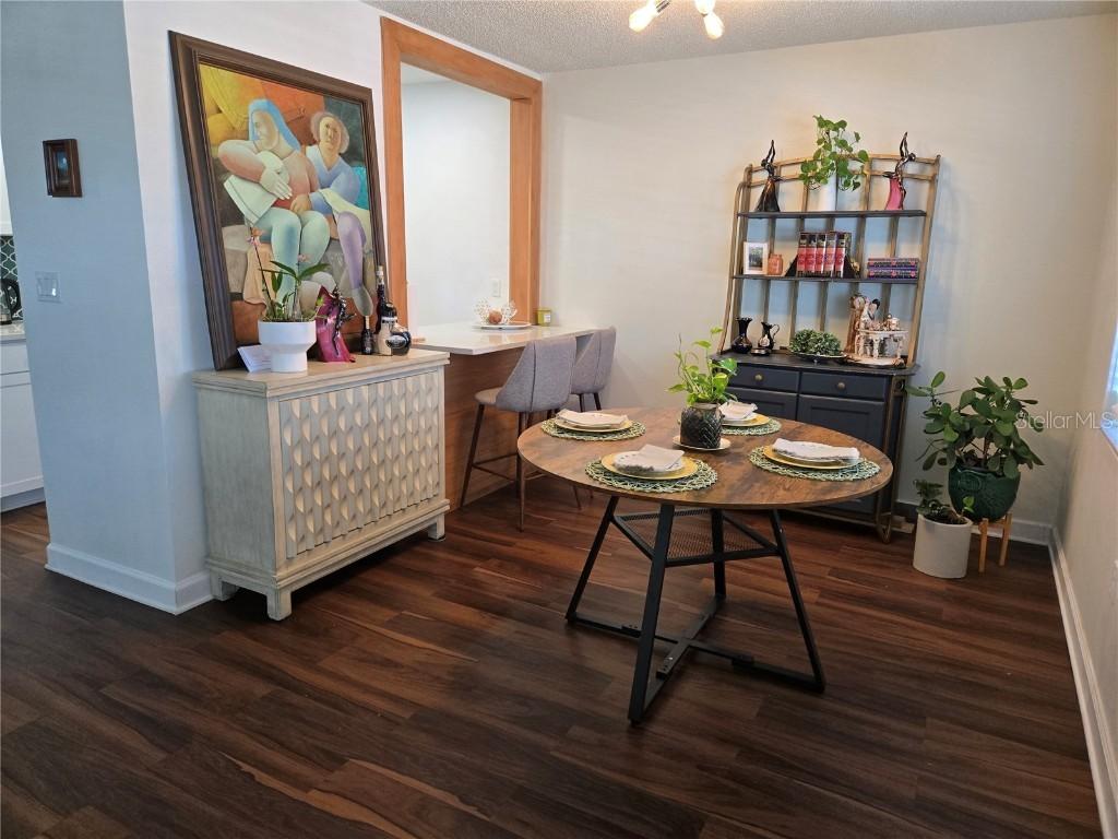 5925 Terrace Park Dr. #210, St Petersburg, FL 33709