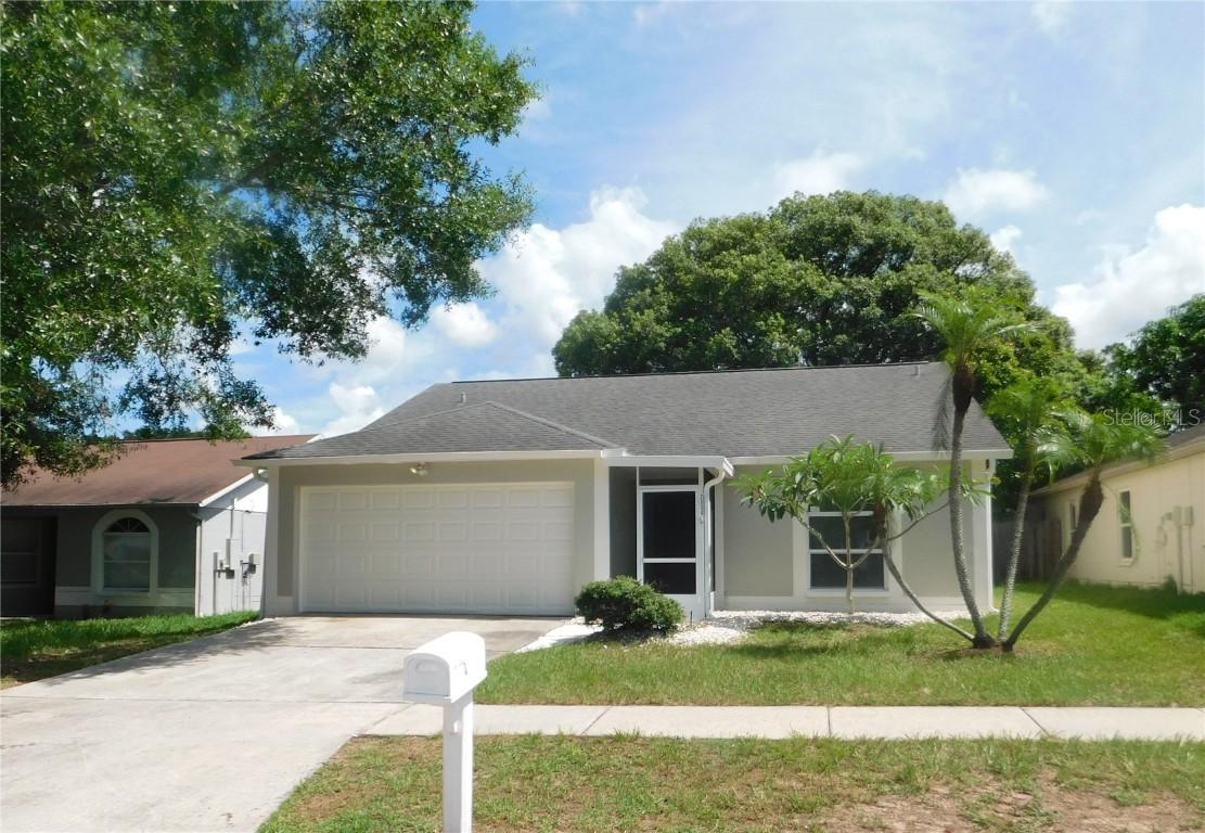 2114 Intervista Ln., Valrico, FL 33594