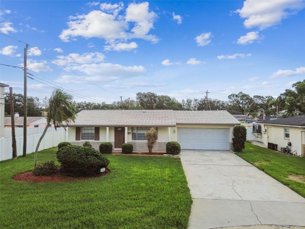 7961 2nd Way, St Petersburg, FL 33702