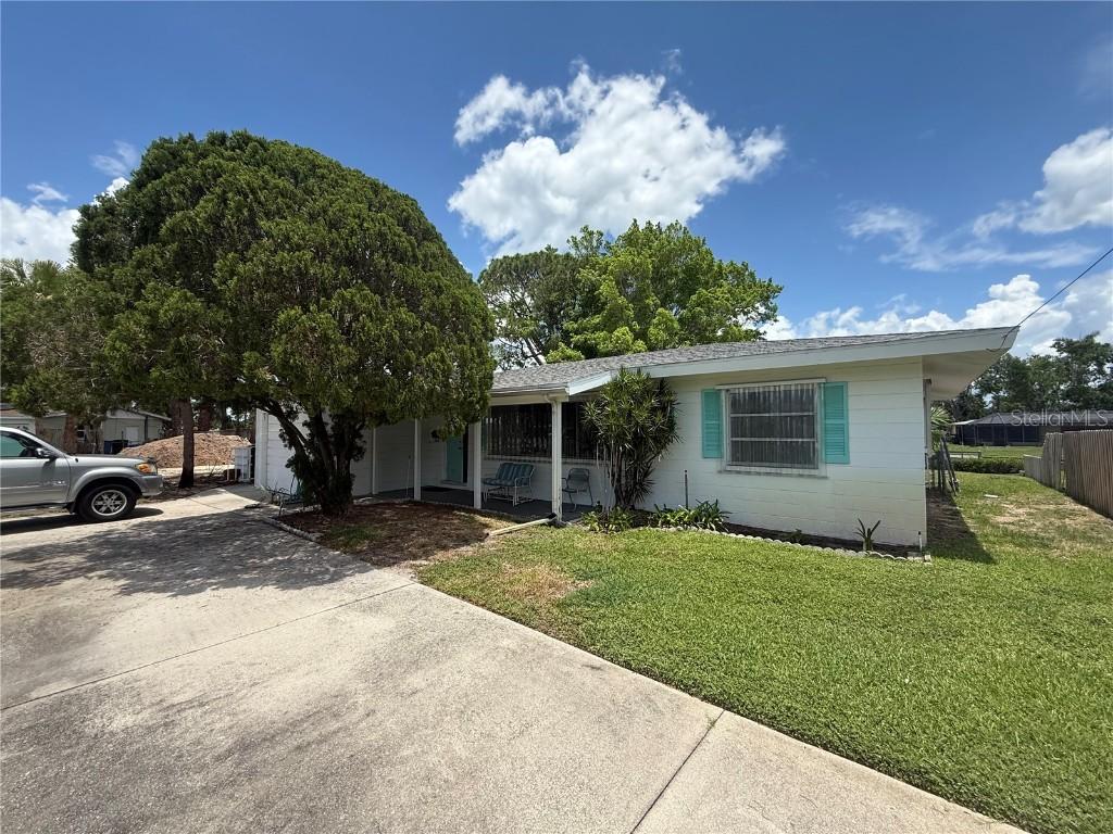 4641 Carson St., St Petersburg, FL 33703