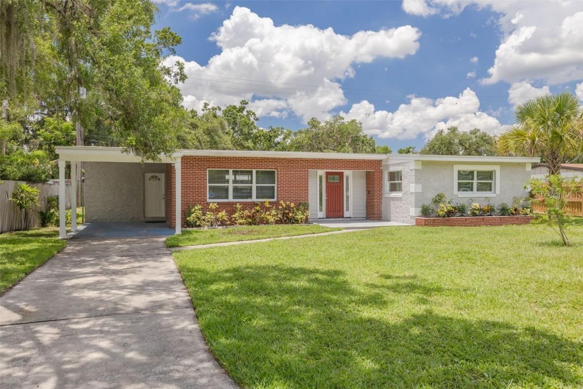 505 Broxburn Ave., Temple Terrace, FL 33617
