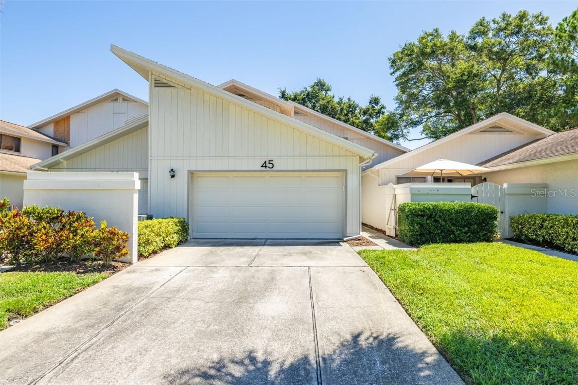 498 Lakeview Dr. #45, Palm Harbor, FL 34683